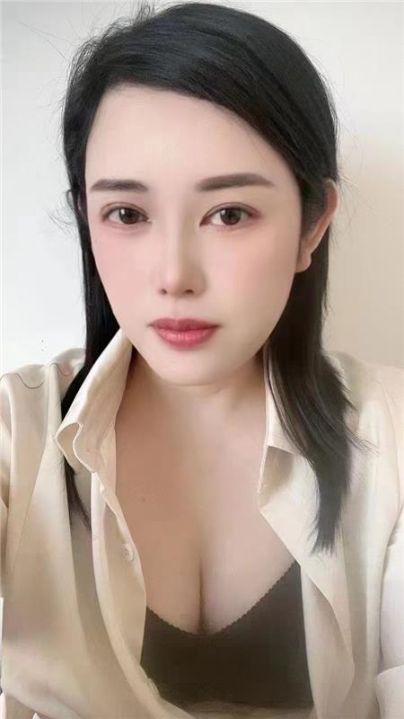 麦德龙的微熟女美少妇艳姐-1.jpg