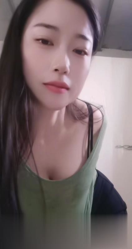 湖北-武汉白沙洲大胸妹-2.jpg