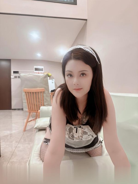 山东青岛肥臀少妇如梦-2.jpg